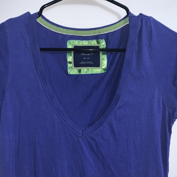 American Eagle Outfitters Blue V Neck - Picture 2 of 4